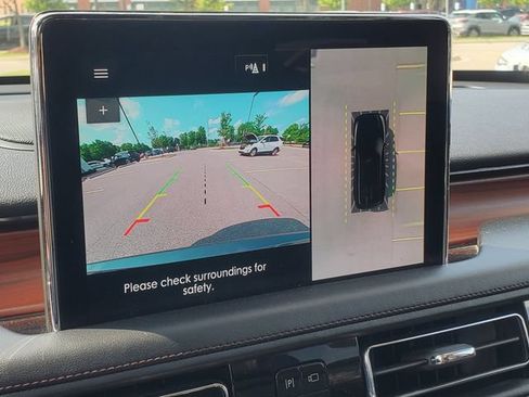 Certified 2023 Lincoln Aviator Reserve w/ Elements Package Plus AWD/4WD image 19