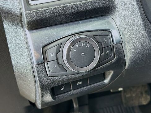 Used 2018 Ford Explorer Limited w/ Equipment Group 301A image 36