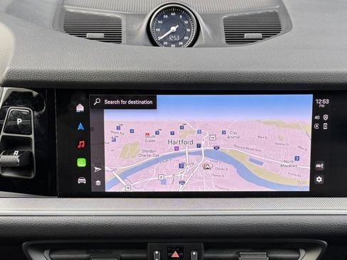 Certified 2025 Porsche Cayenne Coupe image 28