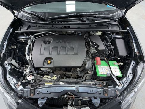 Used 2017 Toyota Corolla LE image 11