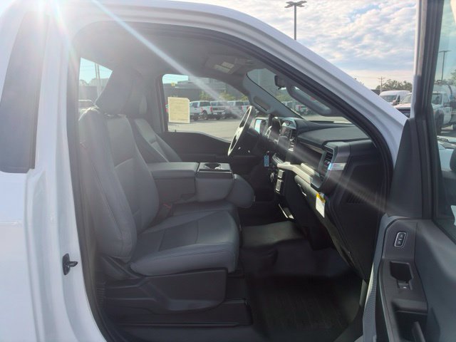 New 2026 Ford F150 XL RWD image 9