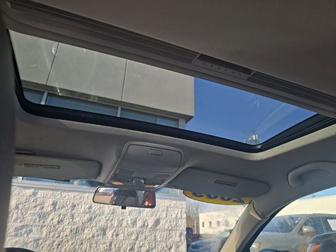 Used 2009 Volkswagen Jetta SEL image 8