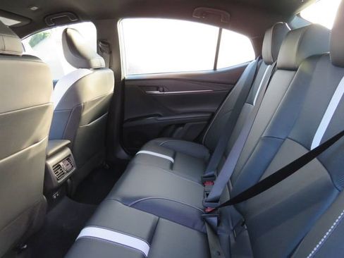 Certified 2026 Toyota Camry SE image 18