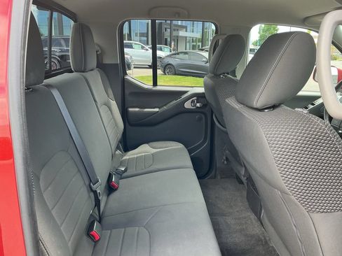 Used 2018 Nissan Frontier PRO-4X AWD/4WD image 18
