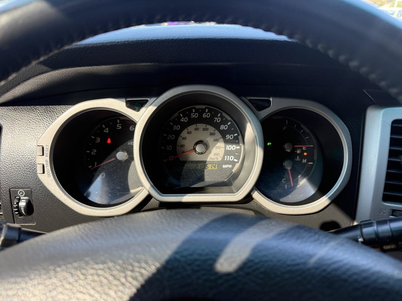 Used 2004 Toyota 4Runner SR5 RWD image 19