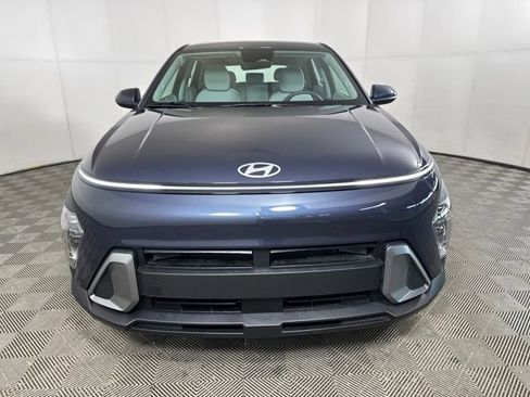 Used 2026 Hyundai Kona SE image 8