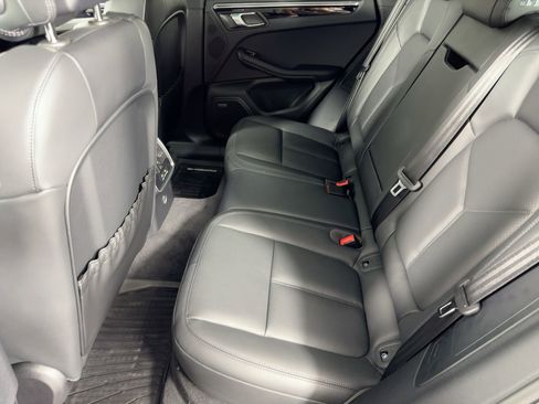 Used 2026 Porsche Macan S image 15