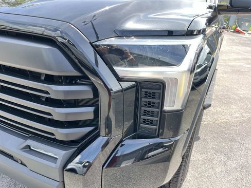Used 2024 Toyota Tundra SR5 w/ SR5 Premium Package AWD/4WD image 11