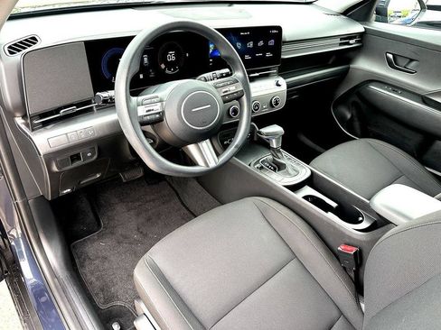Used 2026 Hyundai Kona SE FWD image 16