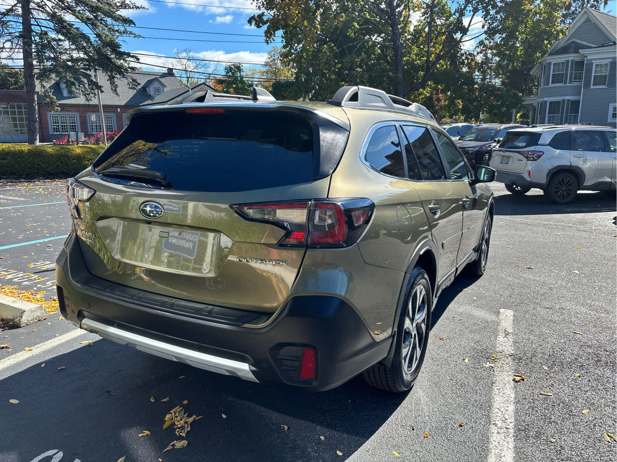 Used 2020 Subaru Outback Limited AWD/4WD image 3