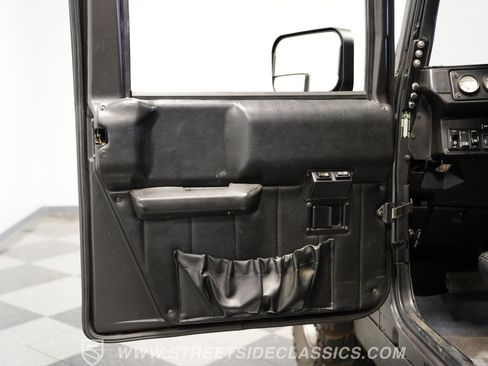 Used 1998 HUMMER H1 4-Door Hard Top AWD/4WD image 38
