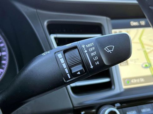 Used 2020 Hyundai Elantra Limited w/ Ultimate Package 03 image 28