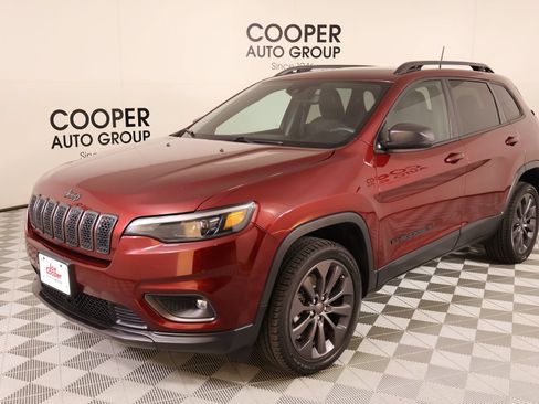 Used 2021 Jeep Cherokee Latitude Lux 80th Anniv w/ Quick Order Package 2YU 80th FWD image 10