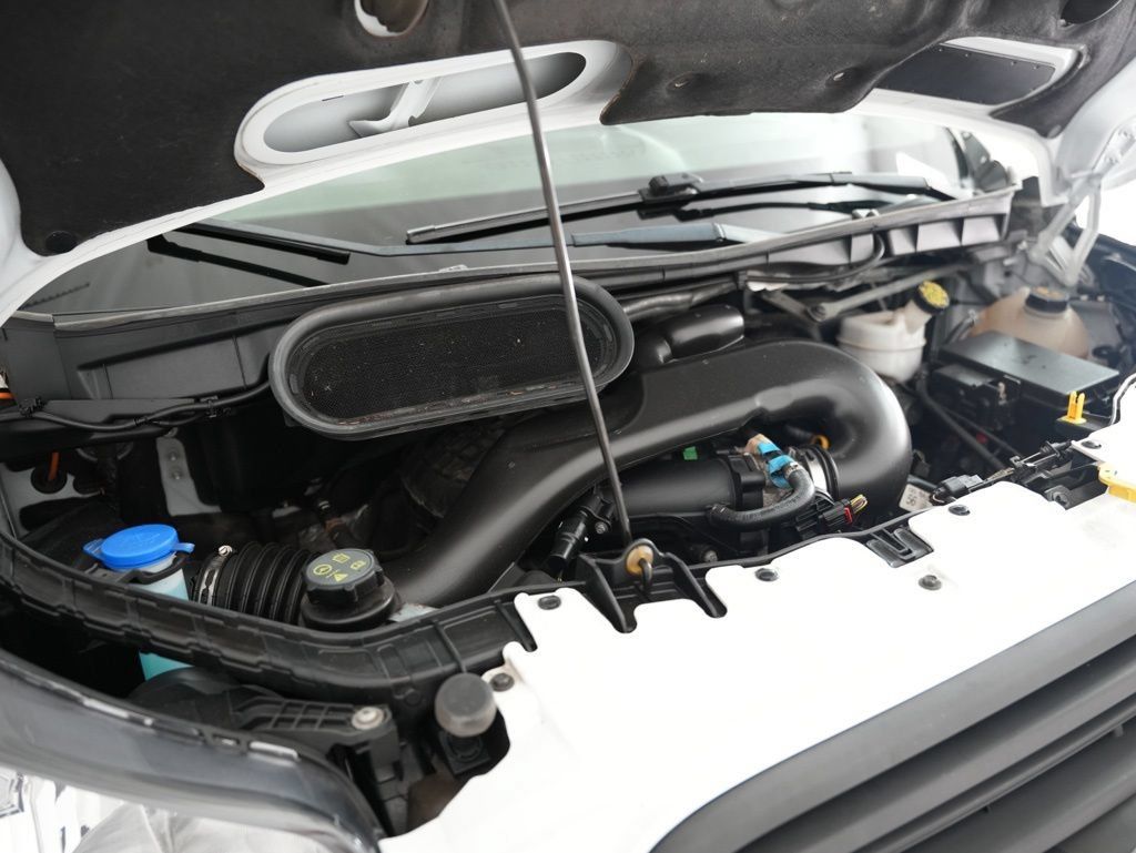 Used 2019 Ford Transit 250 148 Medium Roof RWD image 40
