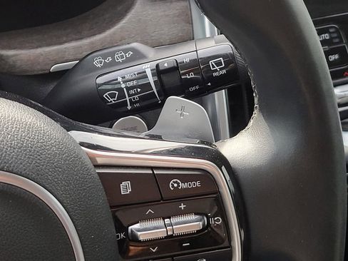 Used 2021 Kia Sorento SX Prestige image 32
