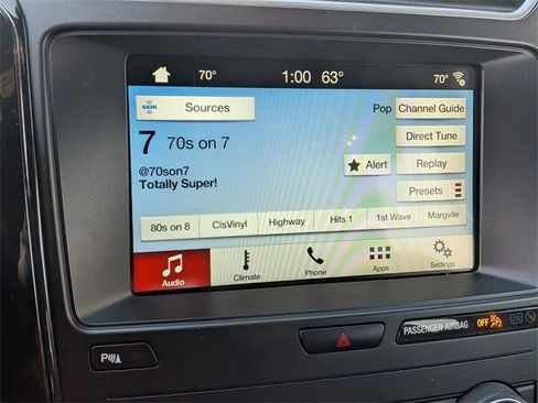 Used 2018 Ford Explorer XLT w/ Equipment Group 202A image 21