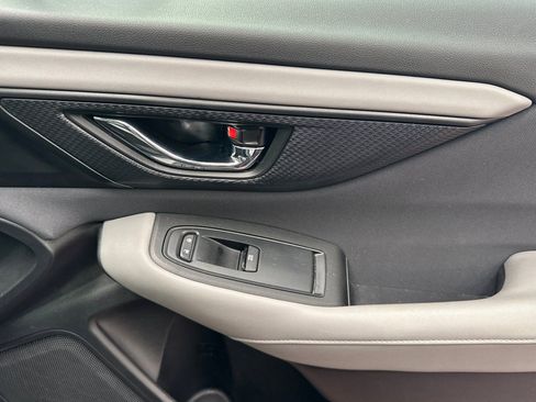 Used 2025 Subaru Outback Premium image 23