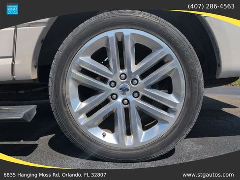 Used 2017 Ford Expedition EL Platinum RWD image 36