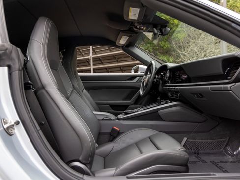 Certified 2022 Porsche 911 Carrera image 49