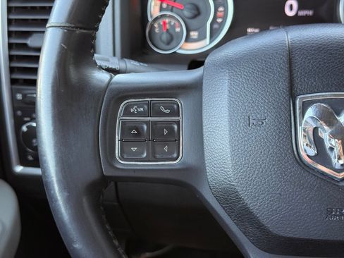 Used 2019 RAM 1500 Big Horn AWD/4WD image 35