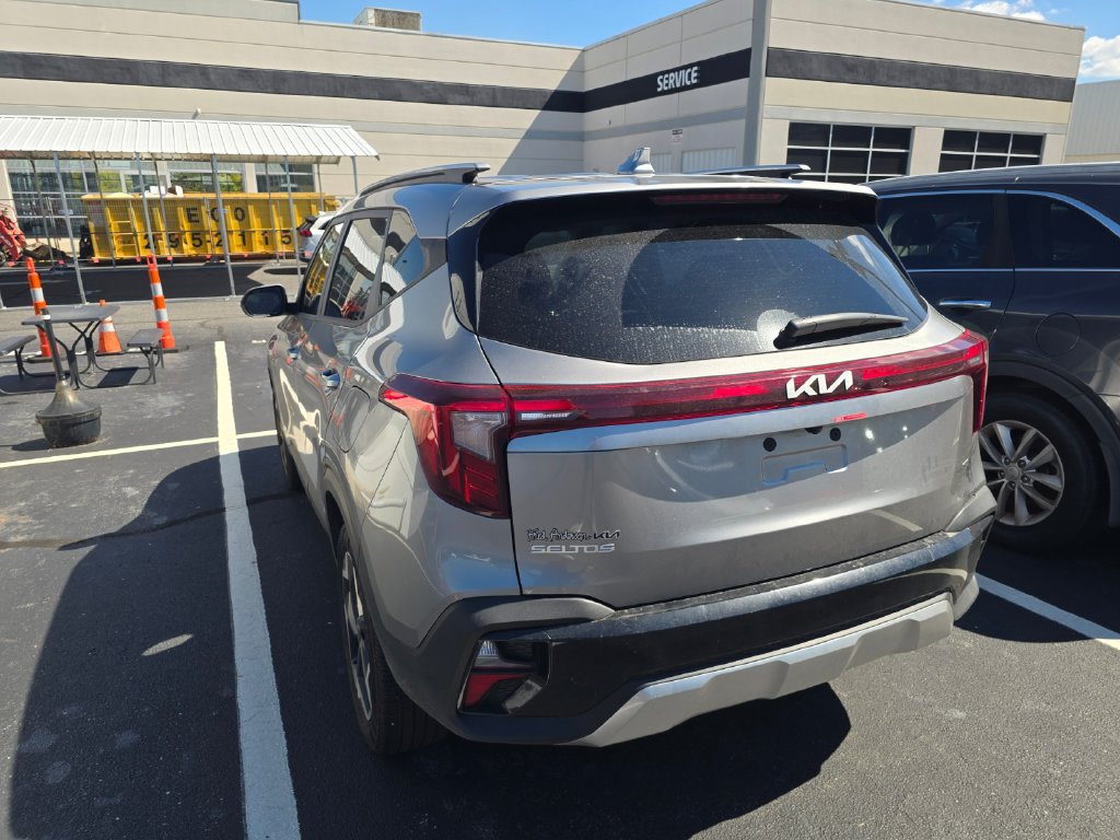 Certified 2026 Kia Seltos S AWD/4WD image 10