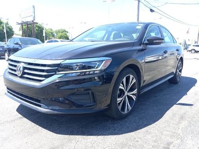 Used 2022 Volkswagen Passat 2.0T SE