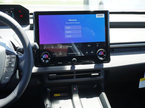 New 2026 Toyota C-HR AWD/4WD image 18