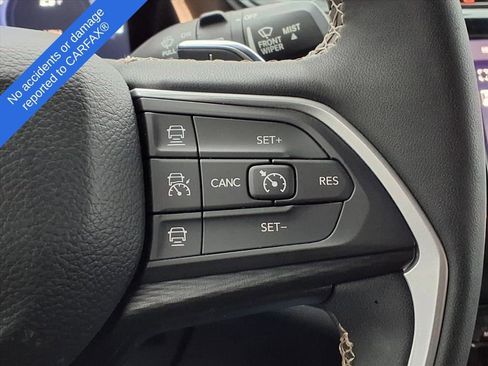 Used 2024 Jeep Grand Cherokee L Laredo w/ Luxury Tech Group I image 28