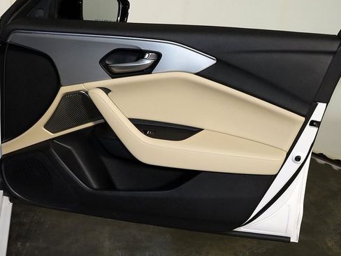 Used 2025 Acura TLX w/ Technology Package image 31