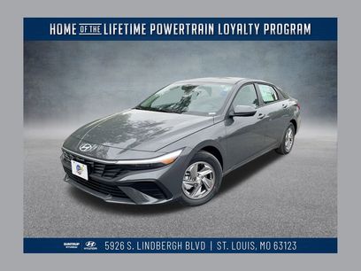 Certified 2025 Hyundai Elantra SE