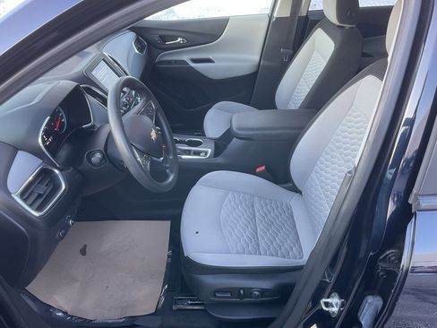 Used 2020 Chevrolet Equinox LS w/ LS Convenience Package image 11