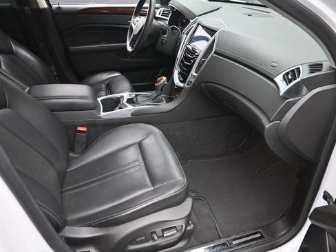 Used 2016 Cadillac SRX Performance w/ Driver Awareness Package AWD/4WD image 9