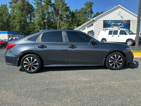 Used 2022 Honda Civic LX image 3