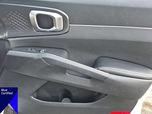 Used 2025 Kia Sorento EX AWD/4WD image 35