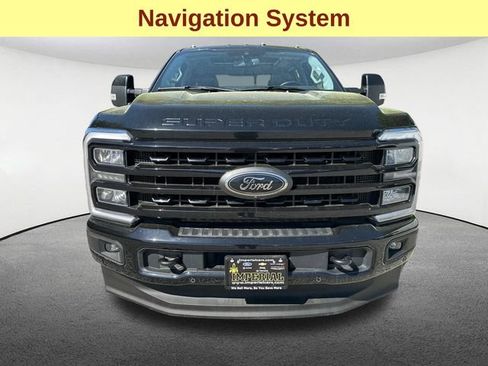 Used 2023 Ford F250 Lariat w/ Lariat Ultimate Package AWD/4WD image 4