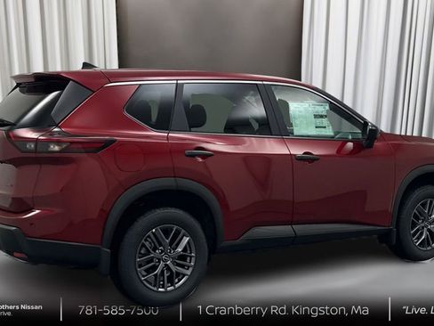 New 2026 Nissan Rogue S image 5
