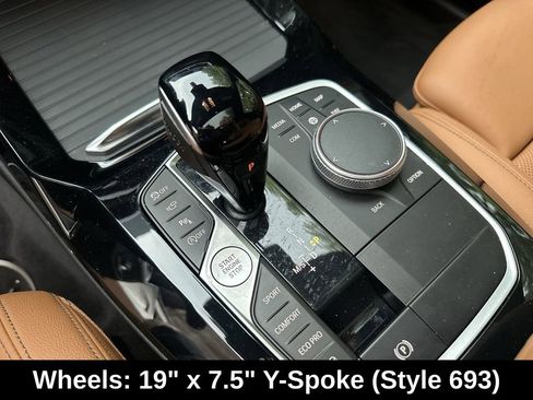 Used 2024 BMW X3 xDrive30i w/ Premium Package w/ZPA image 27