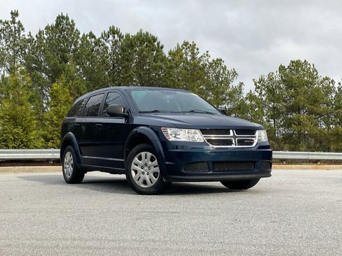 Used 2015 Dodge Journey American Value Package w/ Flexible Seating Group image 2