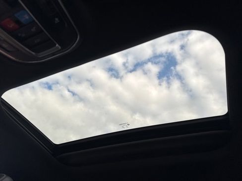 New 2025 Jeep Grand Cherokee L Altitude image 22