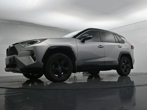Used 2021 Toyota RAV4 XSE AWD/4WD image 20