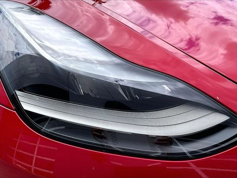 Used 2023 Tesla Model 3 Standard Range RWD image 26