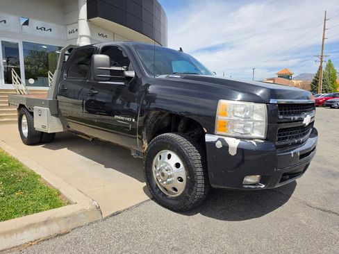 Used 2009 Chevrolet Silverado 2500 W/T AWD/4WD image 3
