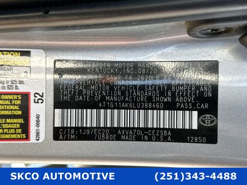 Used 2020 Toyota Camry SE image 29