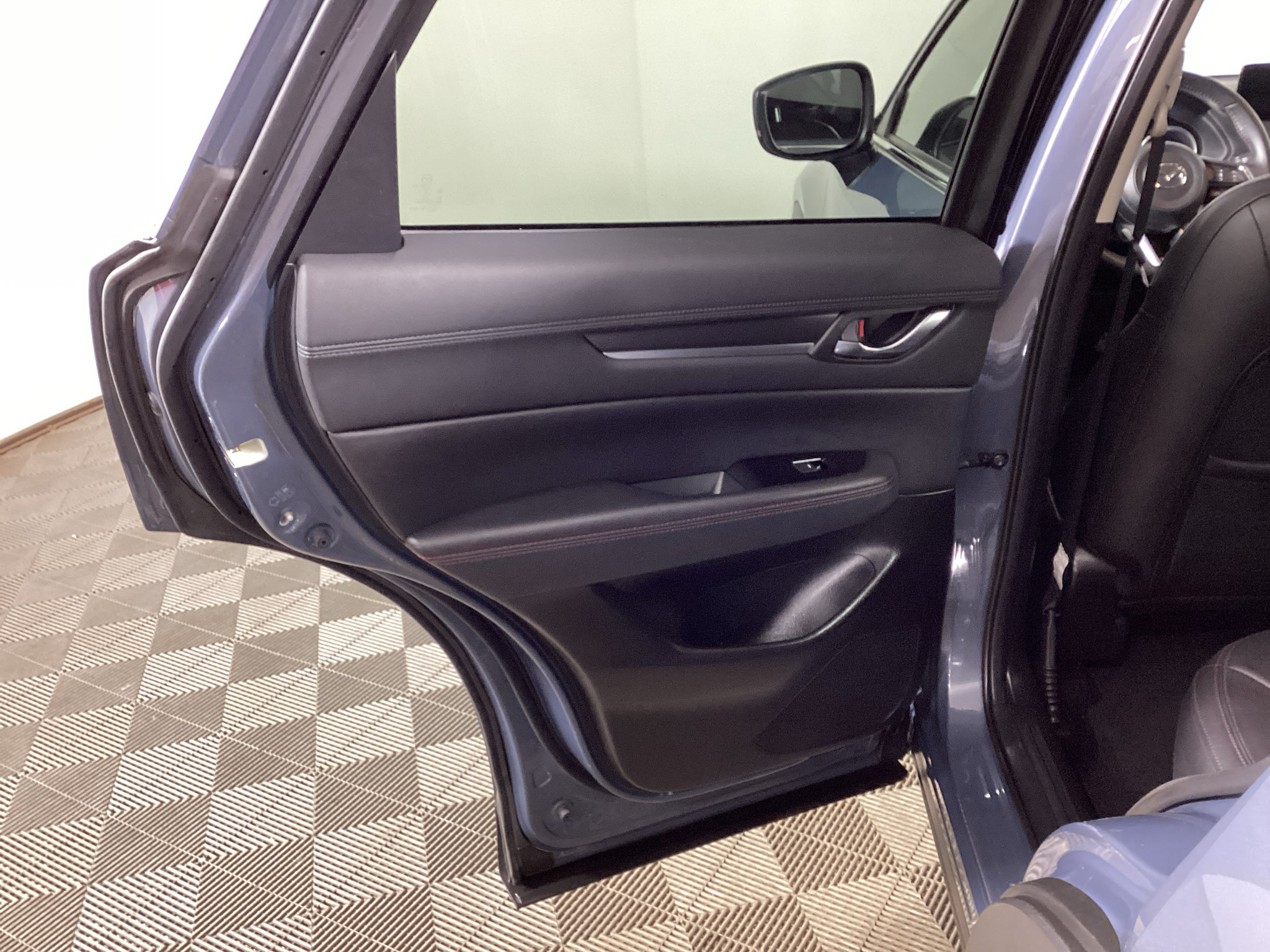 Used 2025 MAZDA CX-5 Carbon Edition AWD/4WD image 15