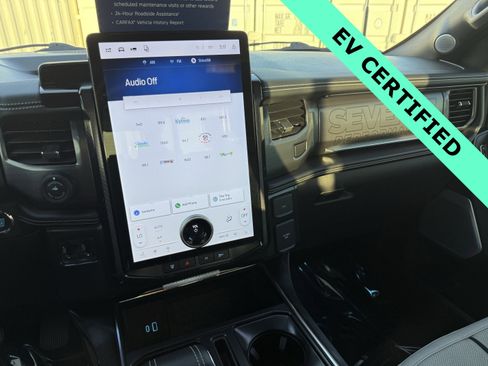 Certified 2024 Ford F150 Lightning Platinum image 30