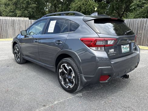Used 2023 Subaru Crosstrek 2.5i Limited AWD/4WD image 3