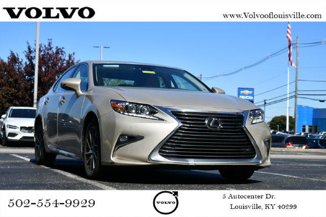 Used 2017 Lexus ES 350 w/ Luxury Package FWD image 1