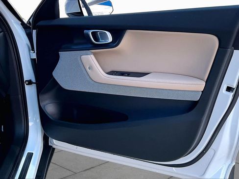 Used 2022 Polestar Polestar 2 w/ Plus Package AWD/4WD image 21