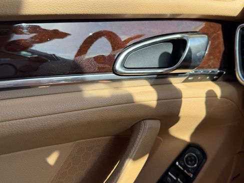Used 2011 Porsche Panamera 4 AWD/4WD image 23