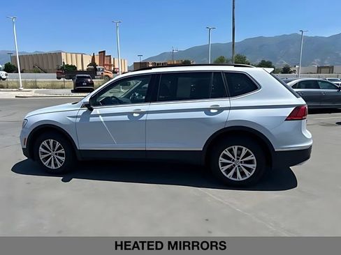 Used 2018 Volkswagen Tiguan SE w/ 3rd Row Seat Package AWD/4WD image 6